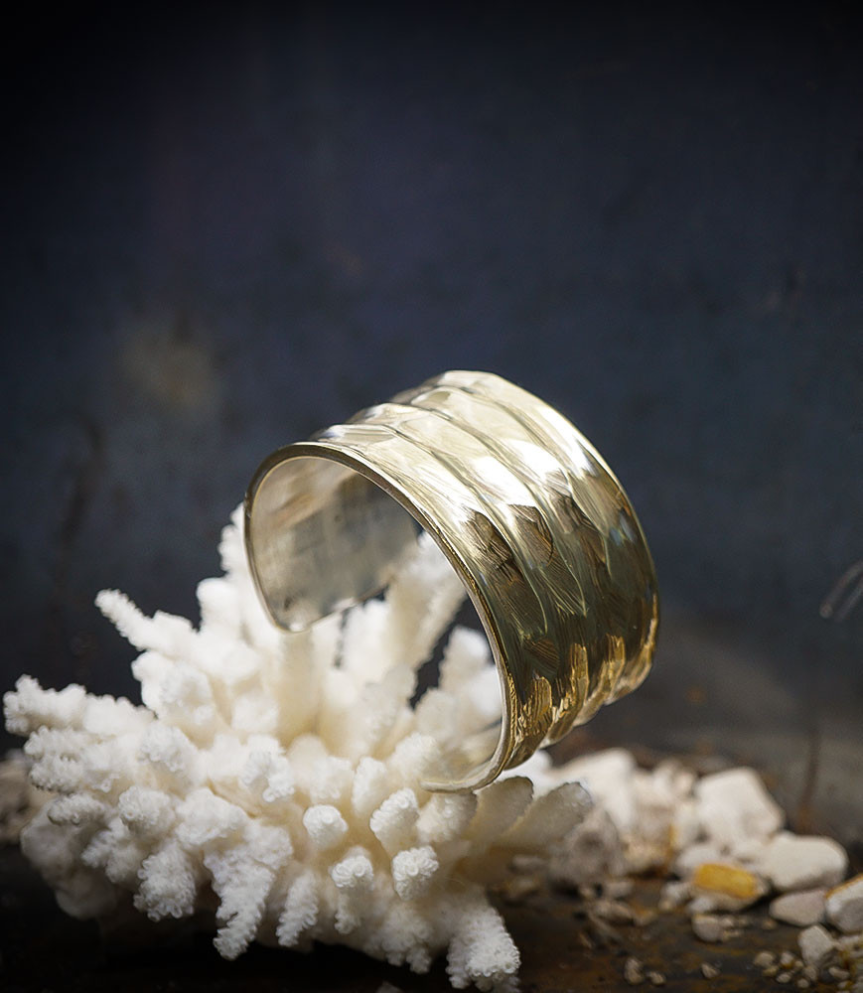 Bracelet jonc en or et argent, pièce unique signèe Lovely Storm .