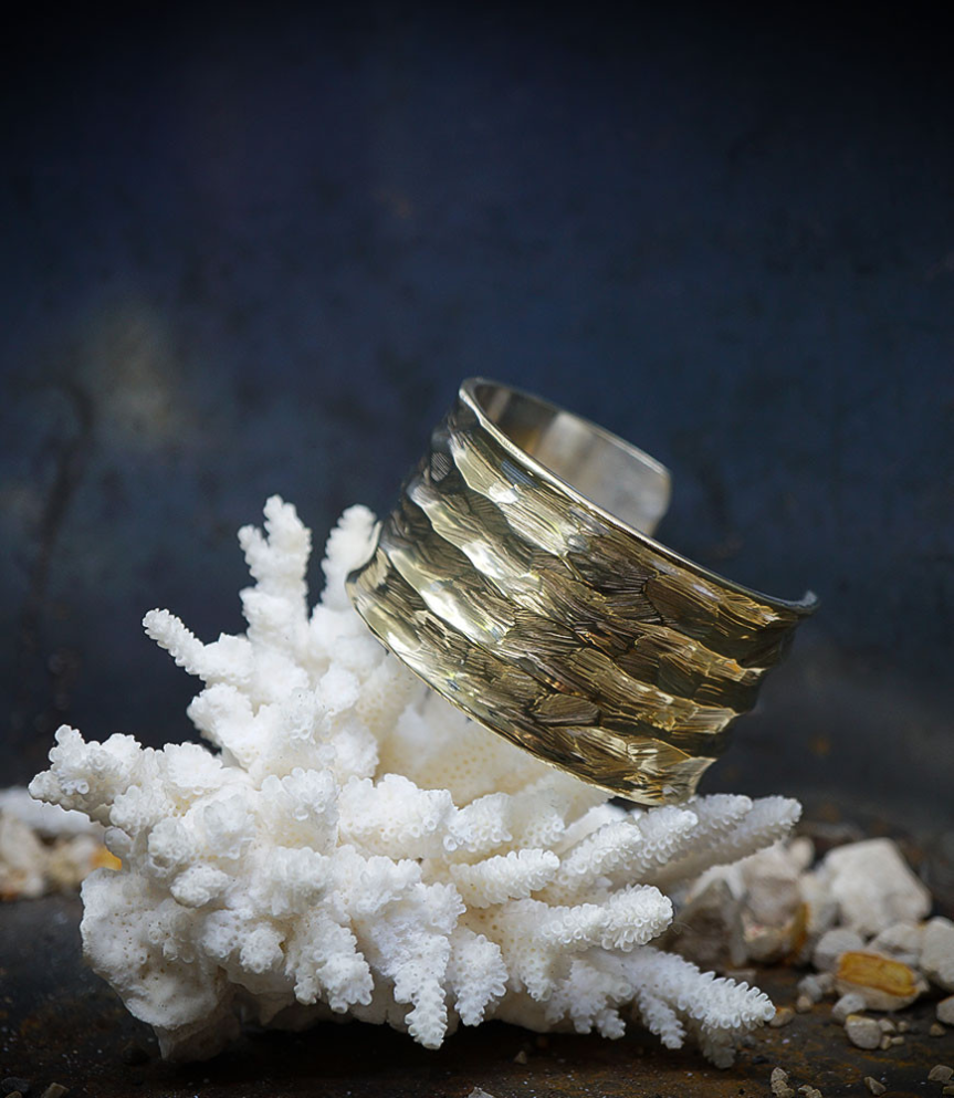 Bracelet jonc en or et argent, pièce unique signèe Lovely Storm .