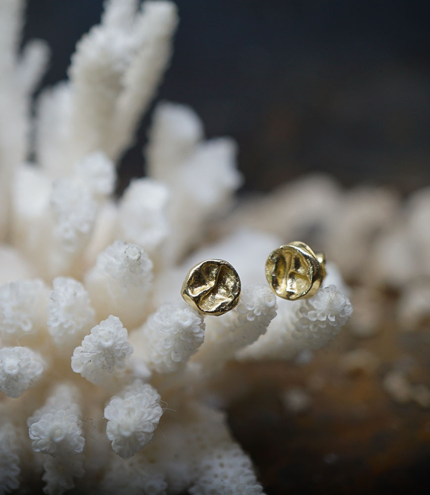 Lovely Storm Collection - 18 KT Gold Earrings.