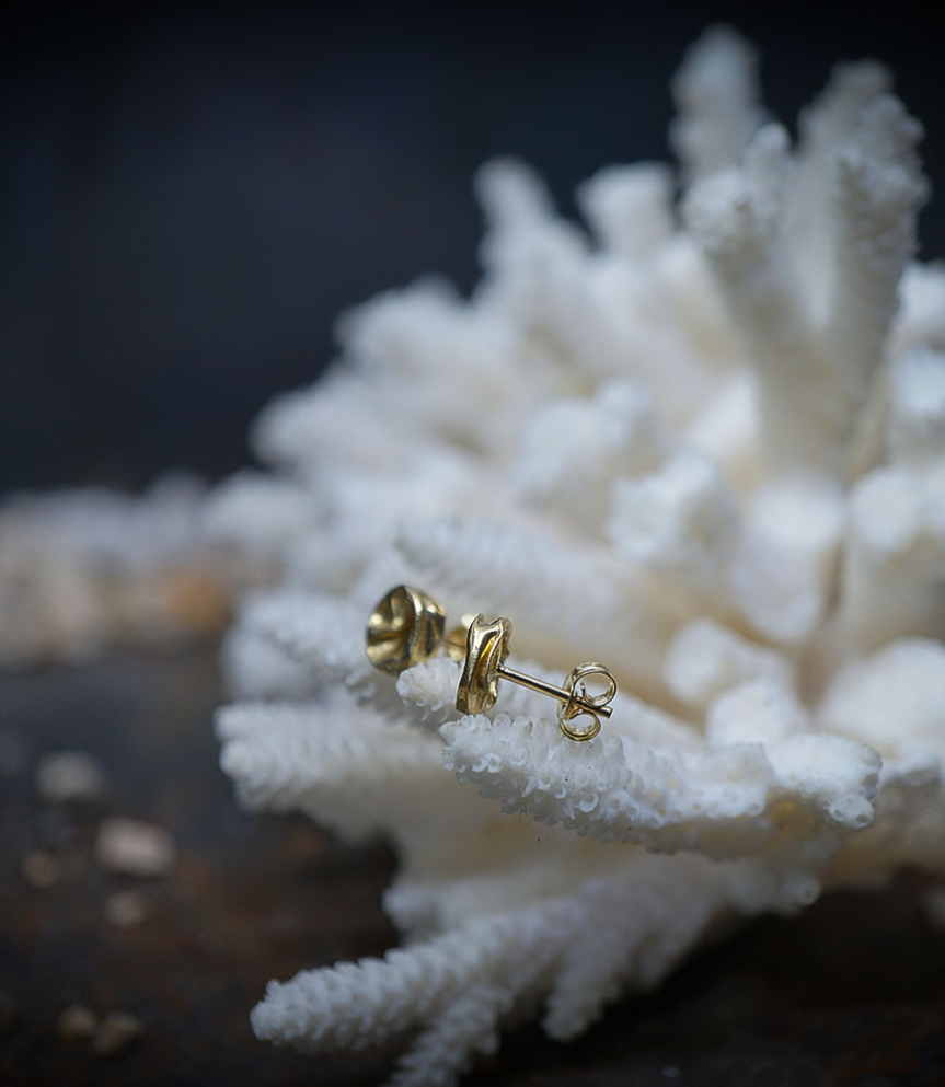 Lovely Storm Collection - 18 KT Gold Earrings.