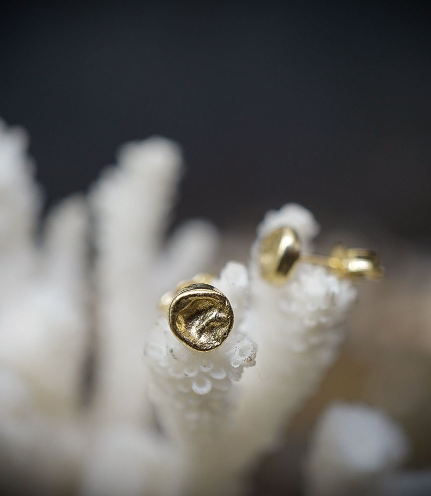 Lovely Storm Collection - 18 KT Gold Earrings.