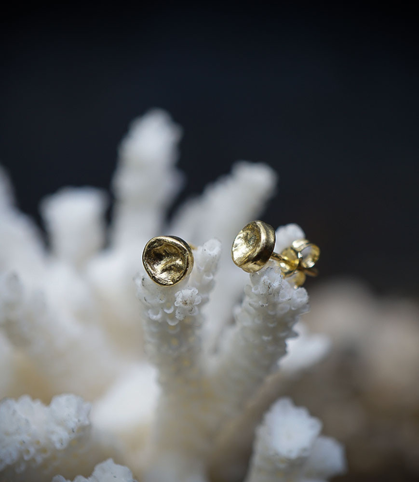 Lovely Storm Collection - 18 KT Gold Earrings.