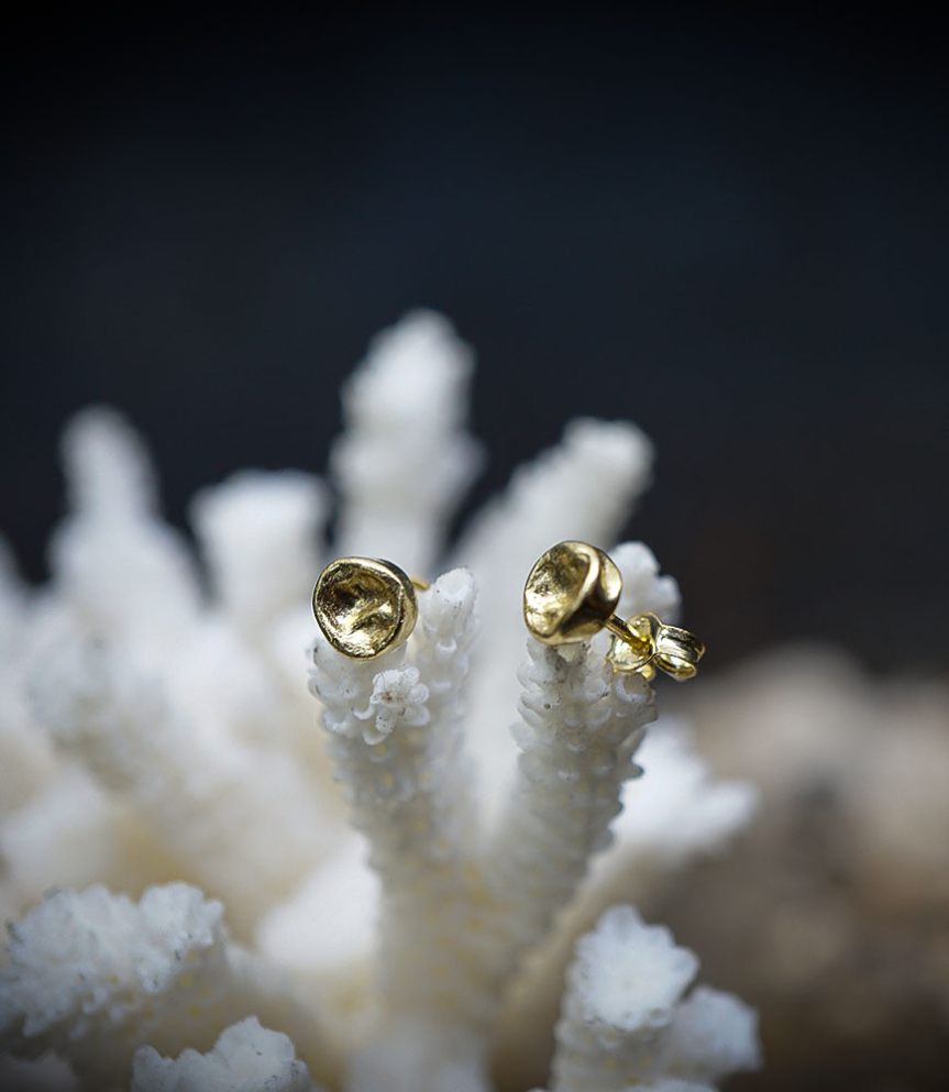 Lovely Storm Collection - 18 KT Gold Earrings.