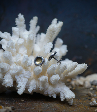 Boucle d'oreilles en or et argent signé Lovely Storm.