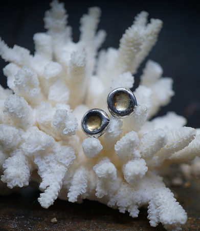 Boucle d'oreilles en or et argent signé Lovely Storm.