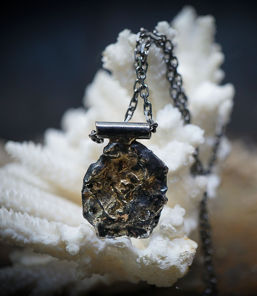 Collier Diamant en Or et Argent Massif piéce unique signé Lovely Storm.