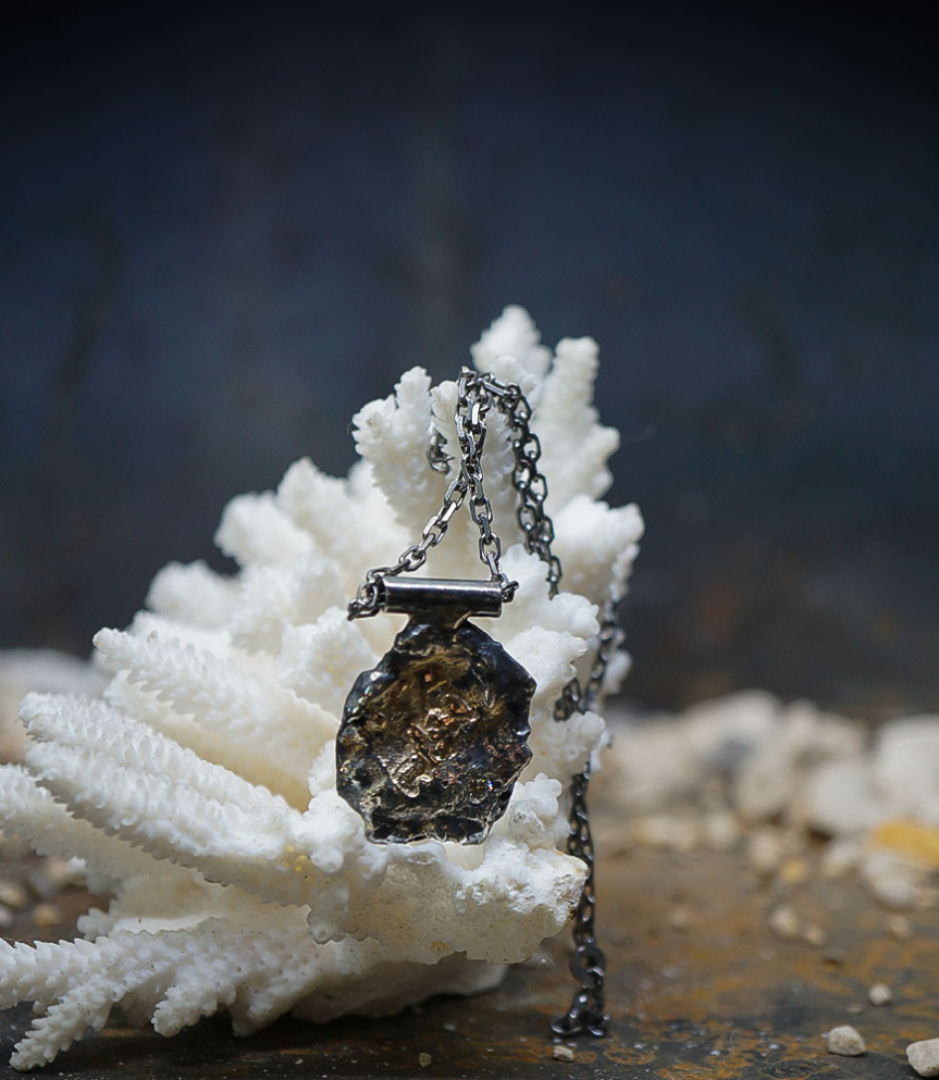 Collier Diamant en Or et Argent Massif piéce unique signé Lovely Storm.