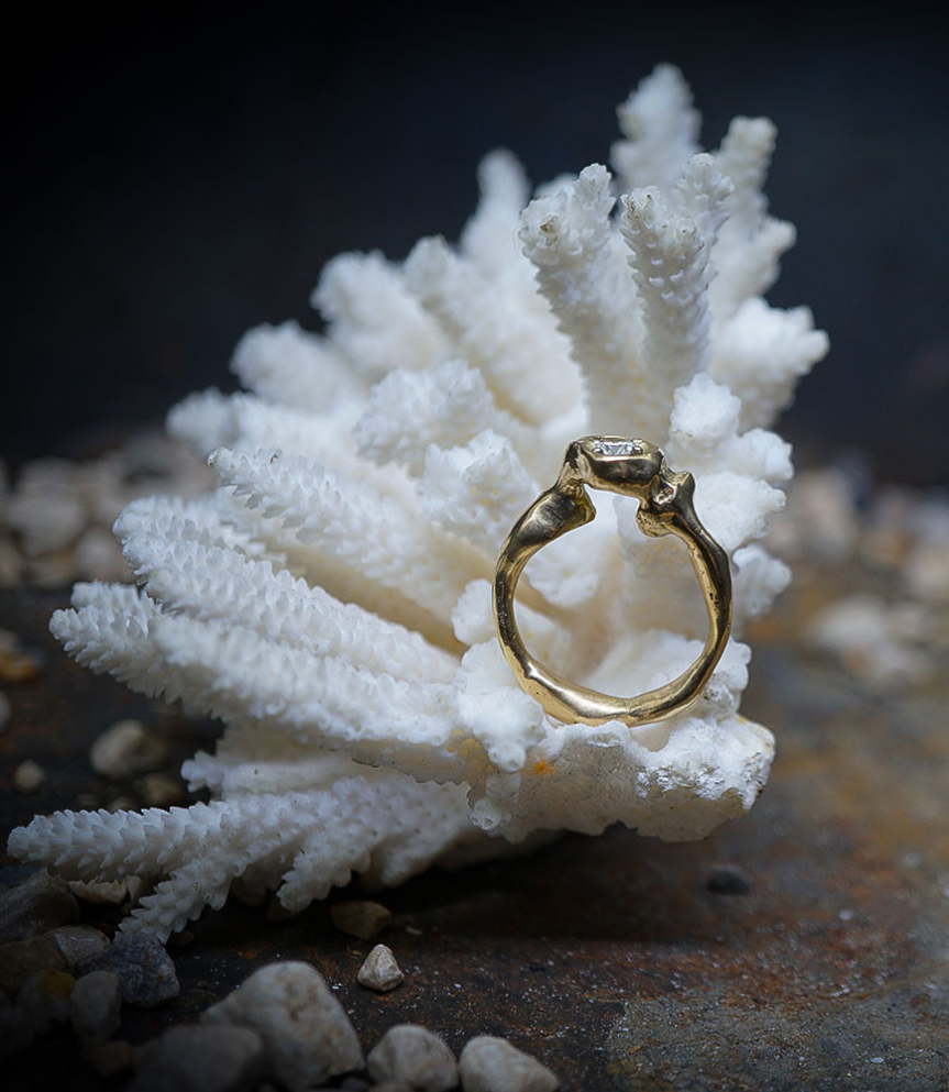 Bague Diamant et Or 18 KT pièce unique créé a la bijouterie Barrouyer.