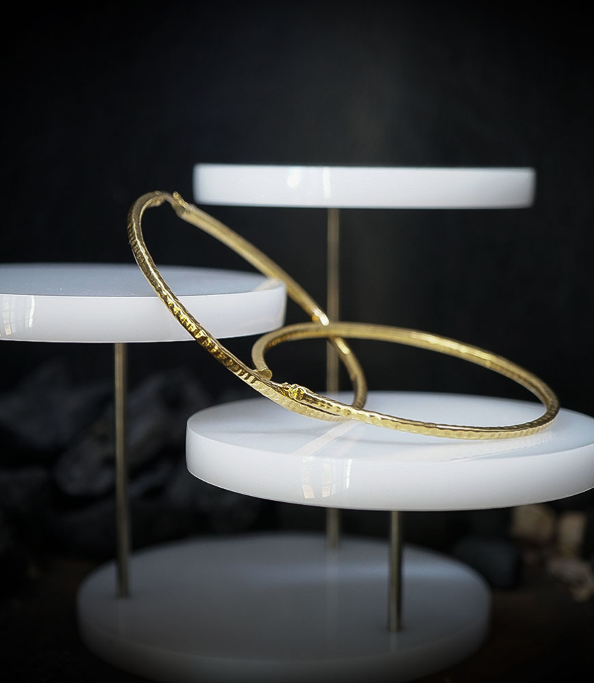 Lovely Storm Collection - Boucles d'oreilles en Or 18 KT.  Matière: Or 750/1000 Pierre:  Non Poids: 3,4 grammes