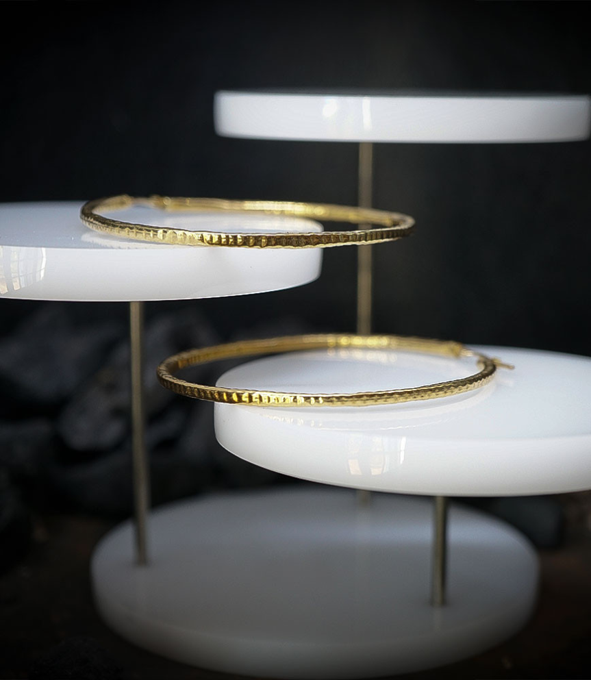 Lovely Storm Collection - Boucles d'oreilles en Or 18 KT.  Matière: Or 750/1000 Pierre:  Non Poids: 3,4 grammes