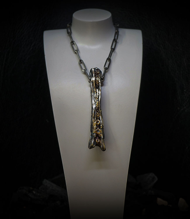 Geologic Collection - Collier Or et Argent Massif  Matière: Argent massif 925/1000 (21,7 grammes) et Or 750/1000 (6,5 grammes) P