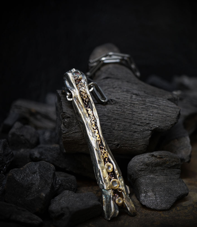 Geologic Collection - Collier Or et Argent Massif  Matière: Argent massif 925/1000 (21,7 grammes) et Or 750/1000 (6,5 grammes) P