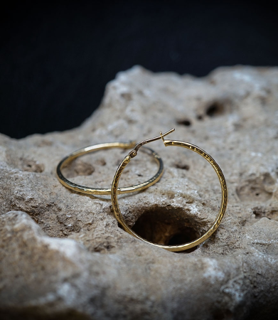 Boucles d'oreilles en or 750/1000 de la nouvelle collection de Lovely Storm.