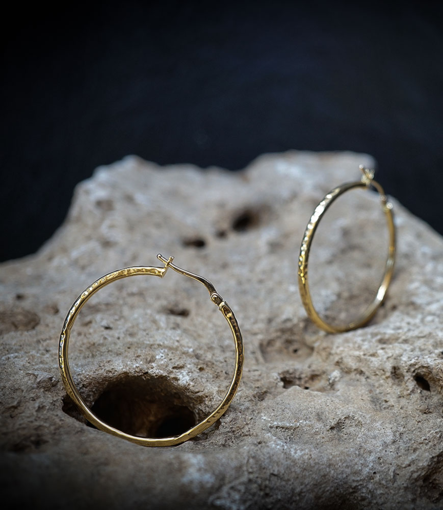 Boucles d'oreilles en or 750/1000 de la nouvelle collection de Lovely Storm.