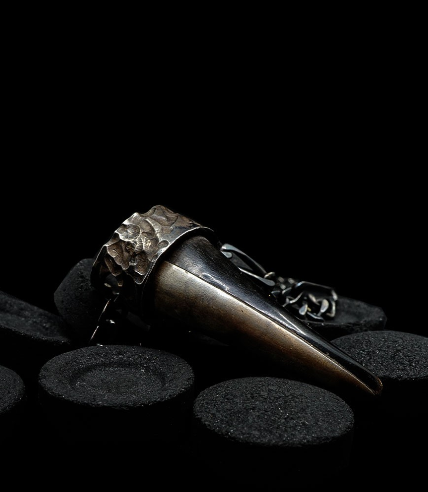 First Men Collection - Collier Argent Massif et Corne de Yack