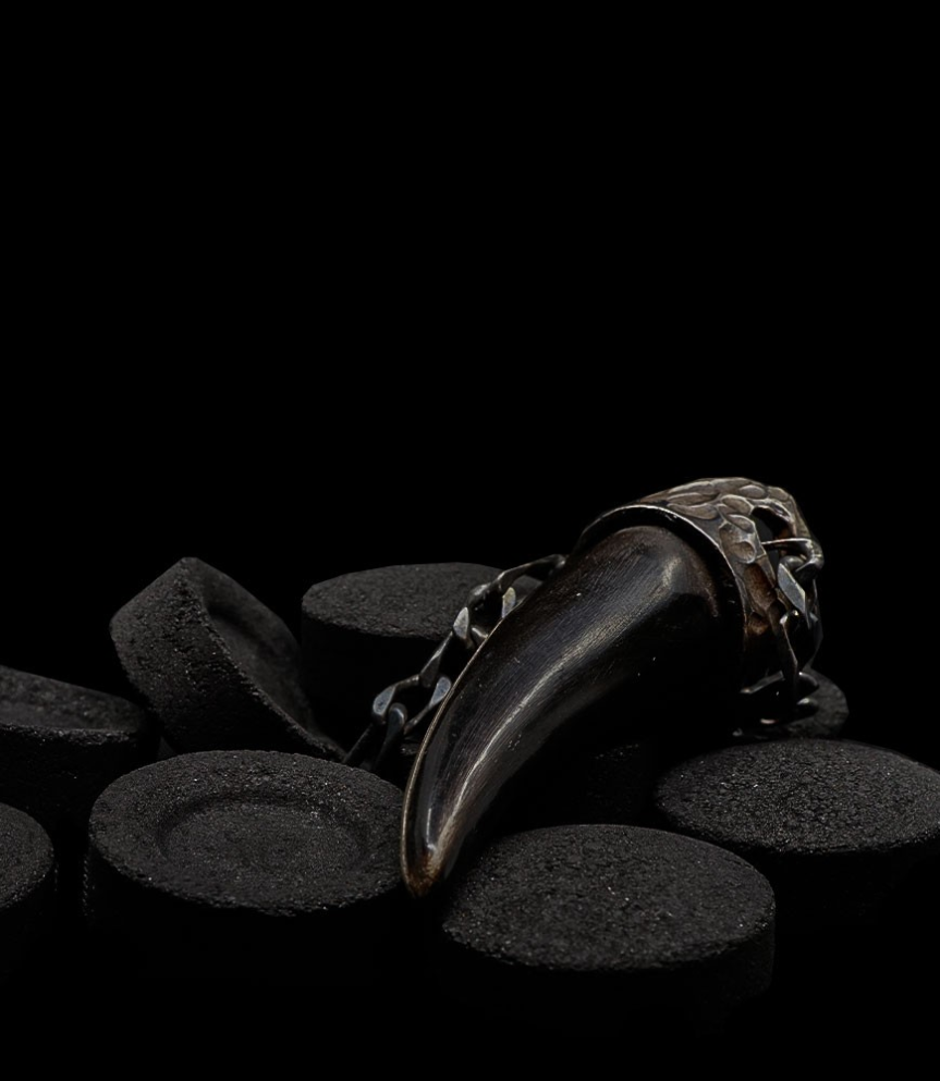 First Men Collection - Collier Argent Massif et Corne de Yack