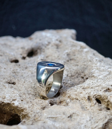 Pièces Uniques Online Shop