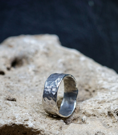 Solid Silver Hammer Ring Material: 925/1000 Sterling Silver Stone: None Weight: 6.6 grams: Lovely Storm Collection