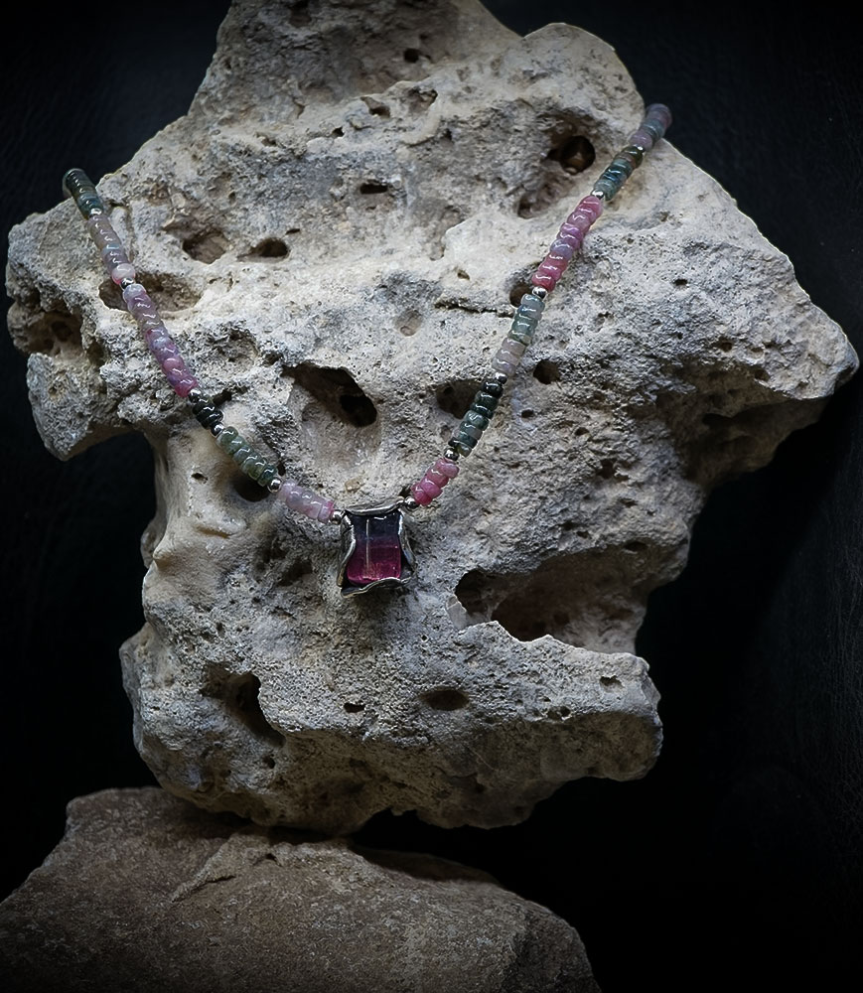 Valentine — créatrice de bijoux chez Mad Lords Paris, installée à Carpentras.