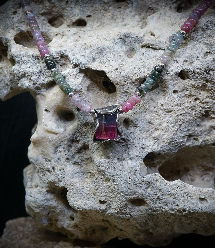 Valentine — créatrice de bijoux chez Mad Lords Paris, installée à Carpentras.