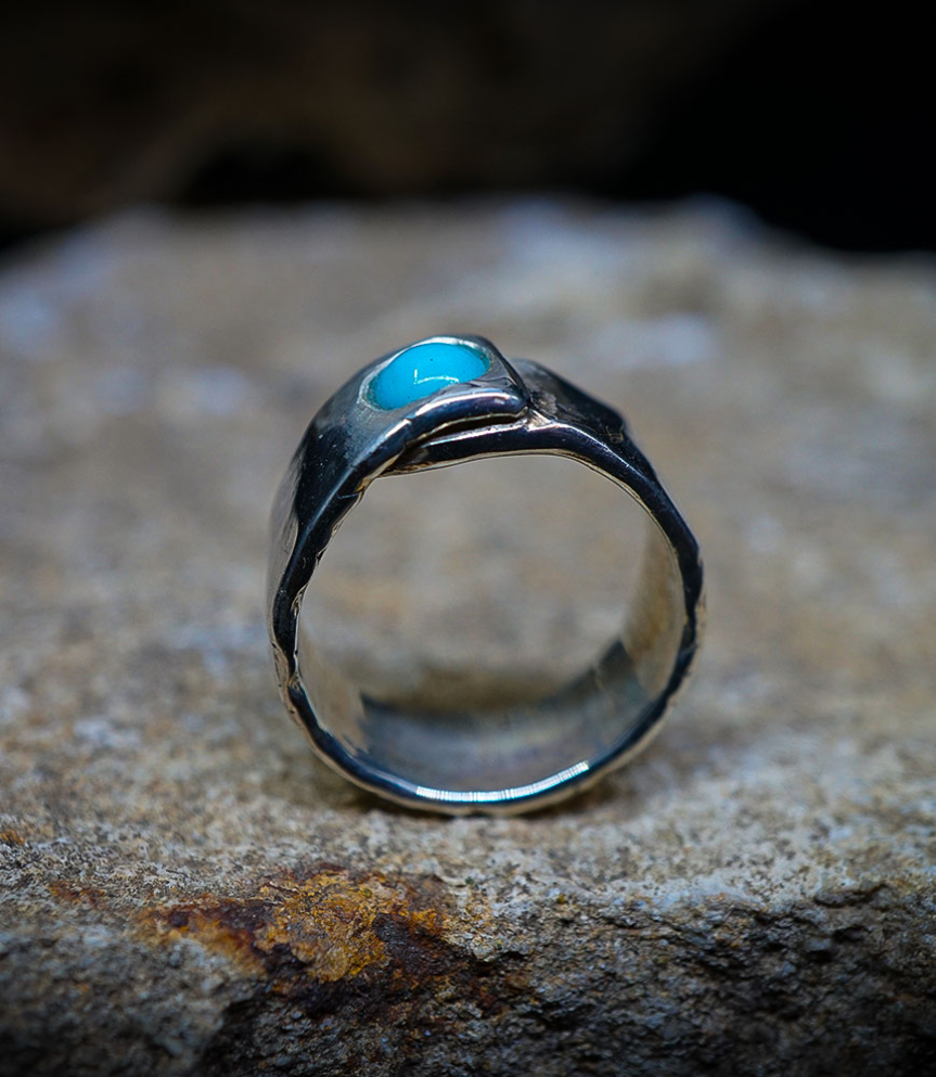 Sterling Silver and Turquoise Rings  Material: Sterling Silver 925/1000 Stone: Turquoise (1.5 carats) Weight: 6.7 grams