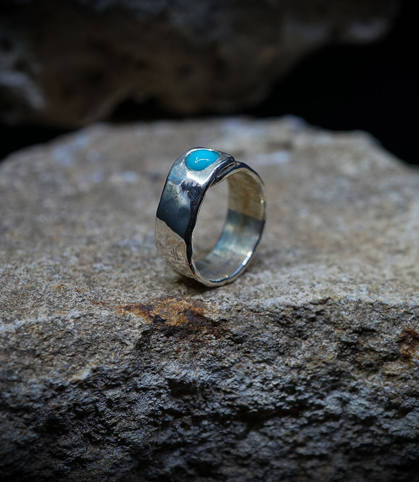 Sterling Silver and Turquoise Rings  Material: Sterling Silver 925/1000 Stone: Turquoise (1.5 carats) Weight: 6.7 grams