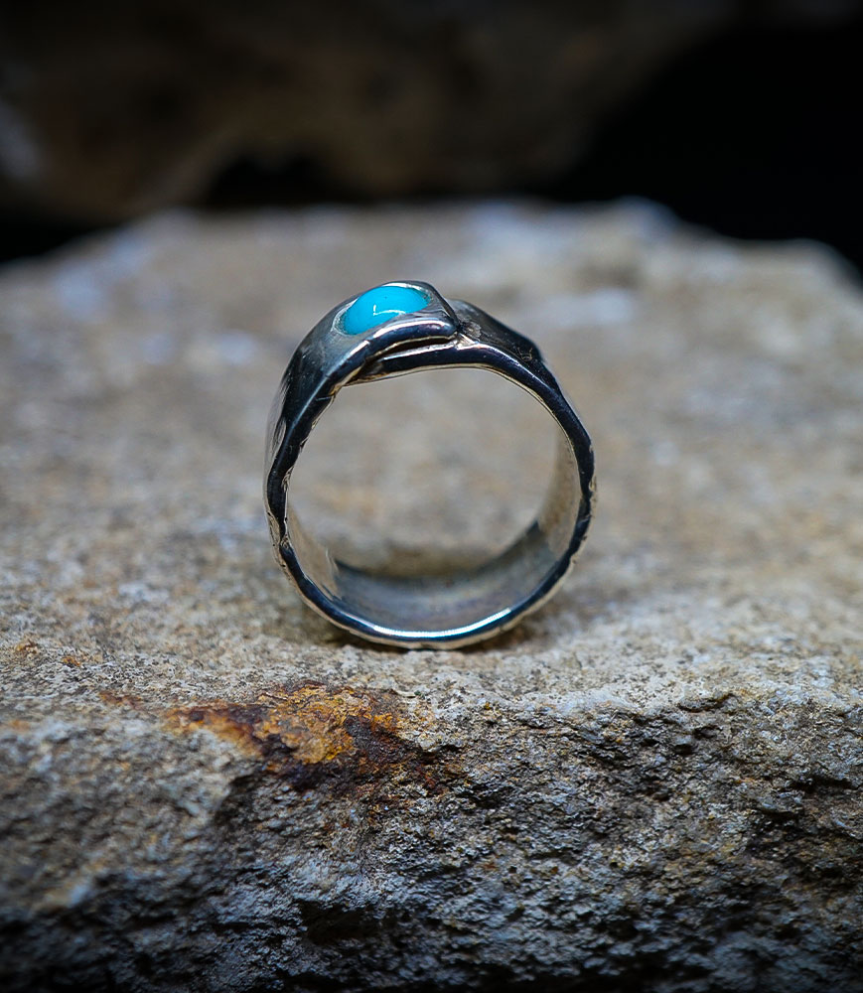 Sterling Silver and Turquoise Rings  Material: Sterling Silver 925/1000 Stone: Turquoise (1.5 carats) Weight: 6.7 grams