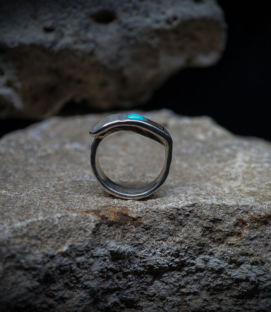 Mes bijoux sont également disponibles à Paris chez Mad Lords (316 rue Saint-Honoré)