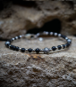 Lovely Storm Collection - Bracelet mètèorite et onyx Matière:  Argent 925/1000 (3,9 grammes) Pierre:  Mètèorite et Onyx Poids: 3