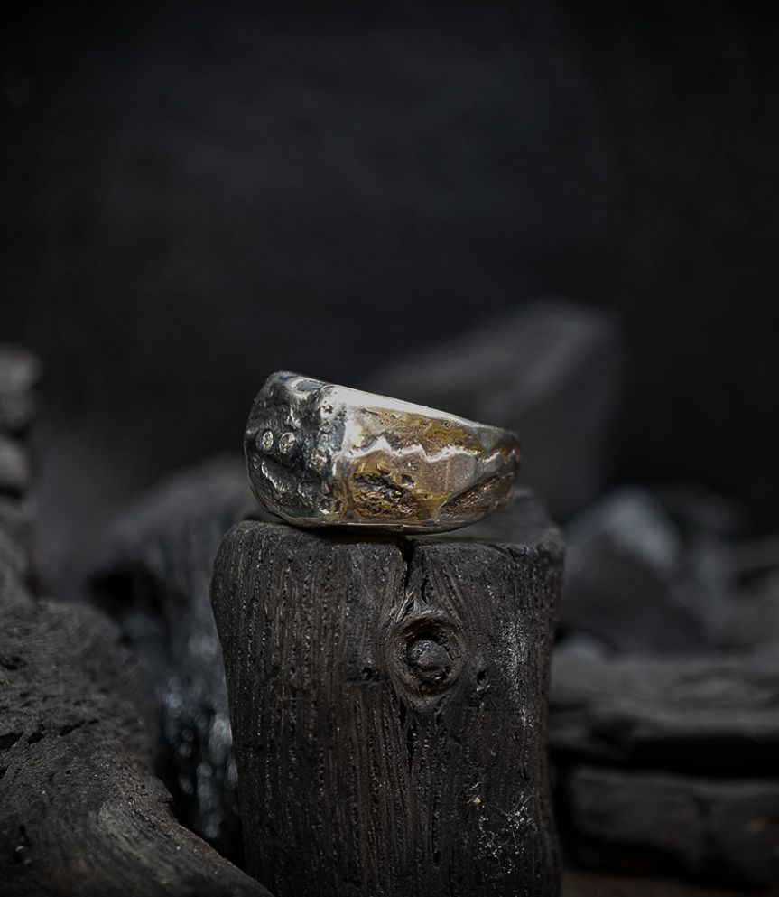 Krazy Stones Collection - Bagues Argent Massif et diamants  Matière: Argent massif 925/1000 Pierre: Diamant (0.18 carat) Poids: 