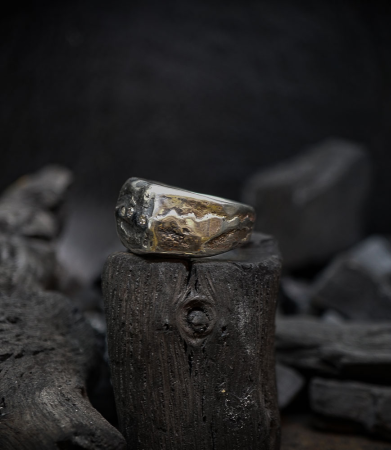 Krazy Stones Collection - Bagues Argent Massif et diamants  Matière: Argent massif 925/1000 Pierre: Diamant (0.18 carat) Poids: 