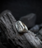Bague Argent Massif et Diamant.  Matière: Argent massif 925/1000 Pierre: Diamants (0,25 carat) Poids: 24,7 grammes