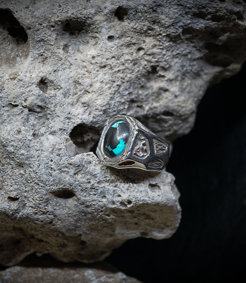 Geologic Collection - Sterling Silver and Turquoise Rings    Material: Sterling Silver 925/1000  Stone: Turquoise (3.1 carats)  