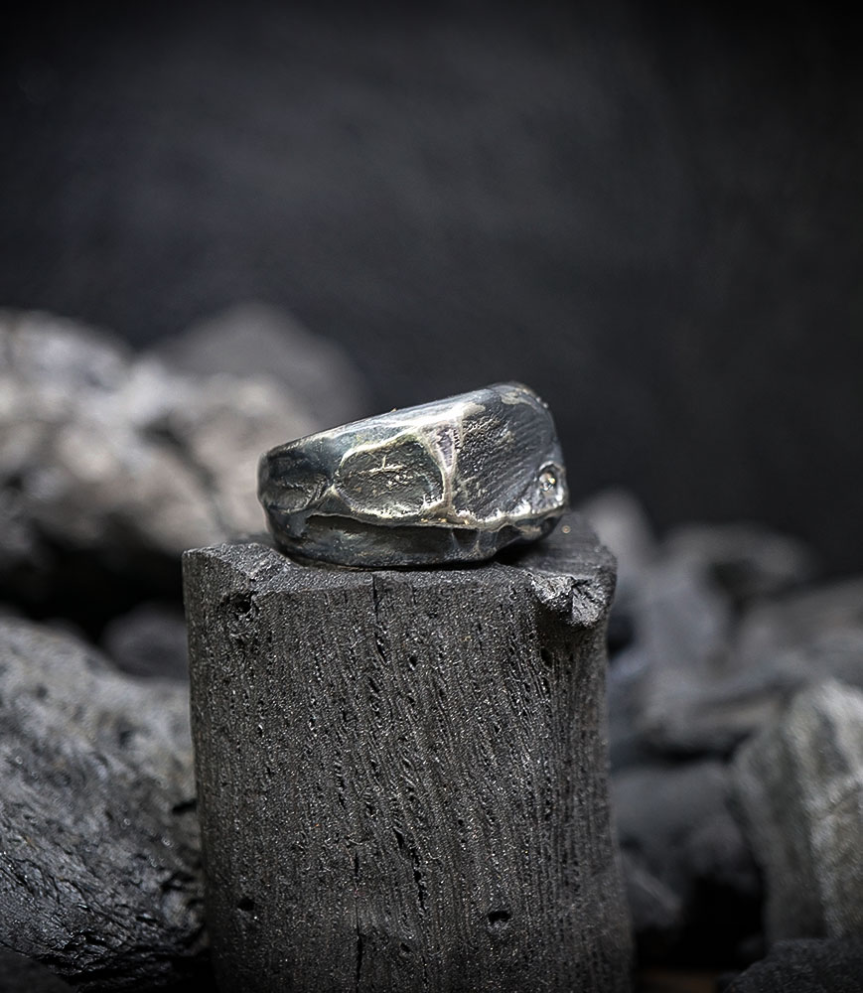 Krazy Stones Collection - Sterling Silver Rings    Material: 925/1000 Sterling Silver  Stone: Diamond (0.10 carat)  Weight: 21.9