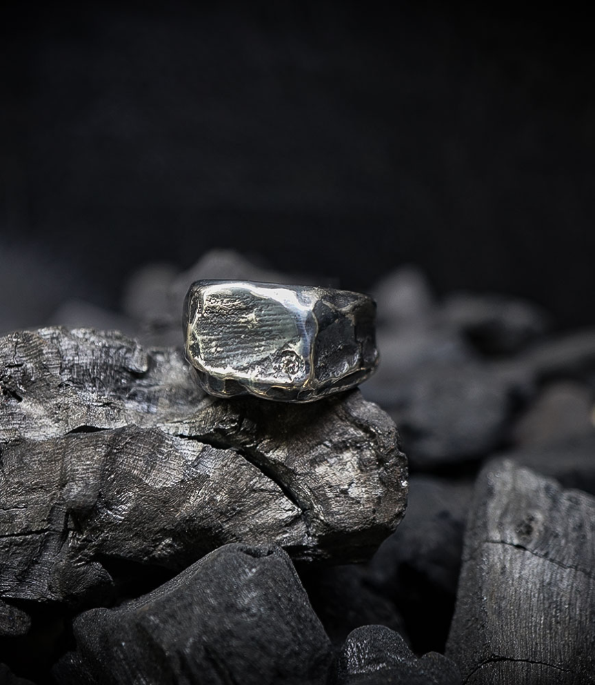 Krazy Stones Collection - Sterling Silver Rings    Material: 925/1000 Sterling Silver  Stone: Diamond (0.10 carat)  Weight: 21.9