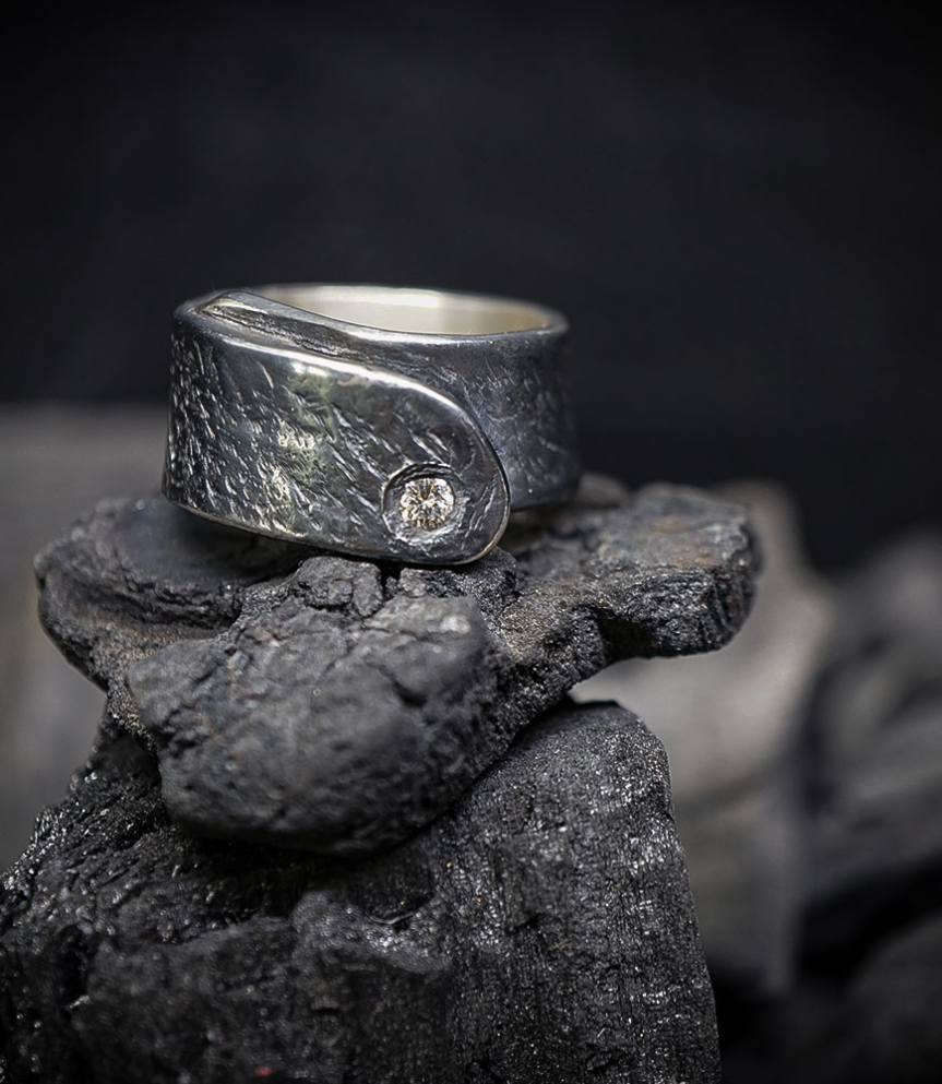 Sterling Silver Rings    Material: 925 Sterling Silver  Stone: Diamond (0.10 carat)  Weight: 12.9 grams