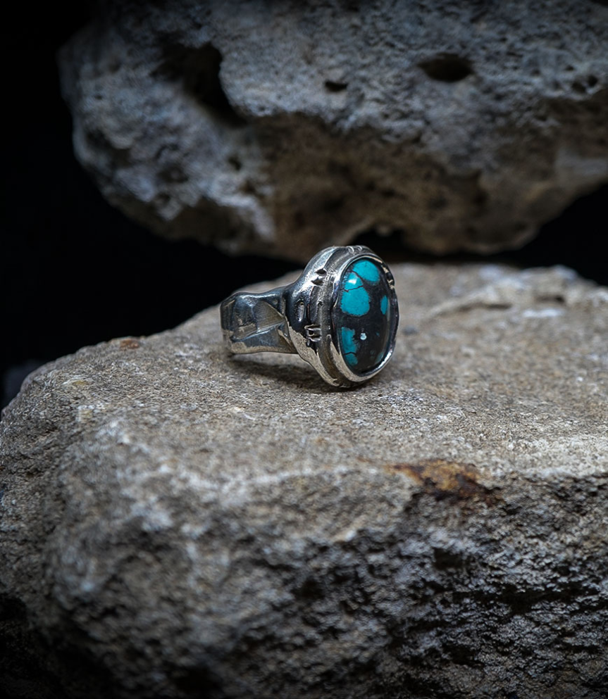Geologic Collection - Sterling Silver and Turquoise Rings    Material: 925/1000 Sterling Silver  Stone: Turquoise (1.5 carats)  
