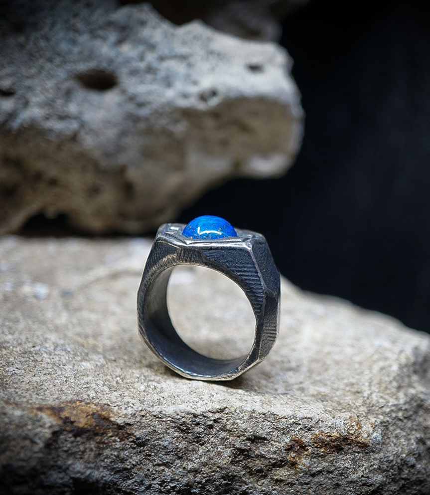 Geologic Collection - Sterling Silver and Lapis Lazuli Rings    Material: 925 Sterling Silver  Stone: Lapis Lazuli (3.25 carats)