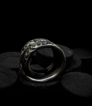 Bague Argent Massif  Matière: Argent massif 925/1000 Pierre: Non Poids: 19,4 grammes