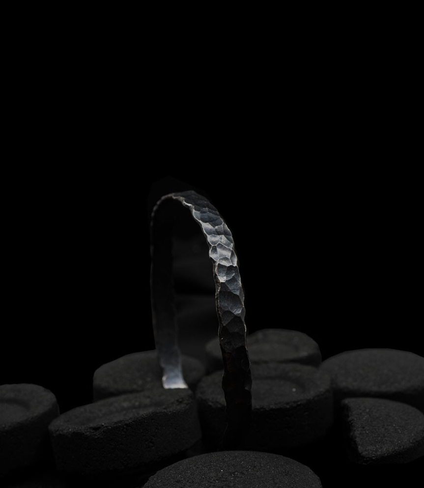 Héphaïstos Collection - Bracelet Argent Massif  Matière: Argent 925/1000  Pierre: Non Poids: 16,6 grammes