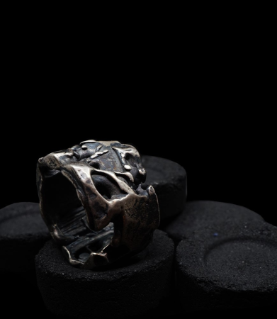 Héphaïstos Collection - Bague Argent Massif  Matière: Argent massif 925/1000 Pierre: Non Poids: 34 grammes