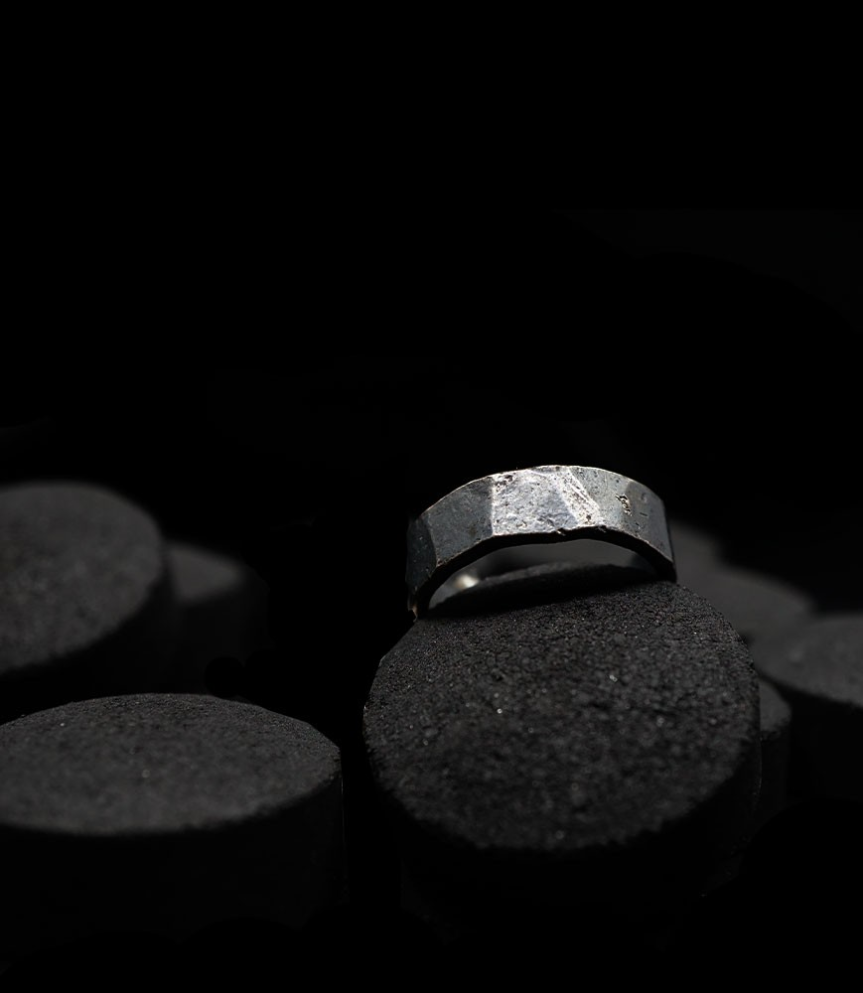 Héphaïstos Collection