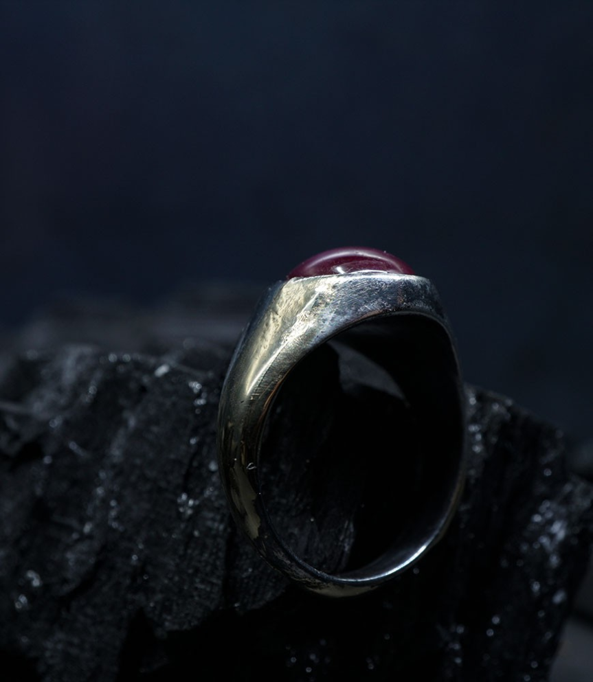 Créé pour les homme une bague en rubis de luxe