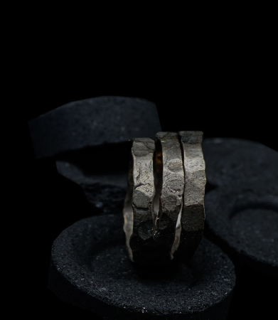 Bague martelet en argent massif création Krazy Stones