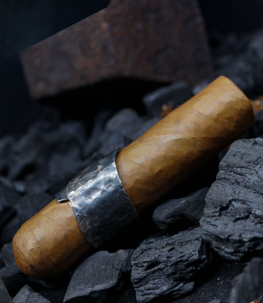 Krazy Stones was created by Anthony Barrouyer, a jeweler in Carpentras since 1858.