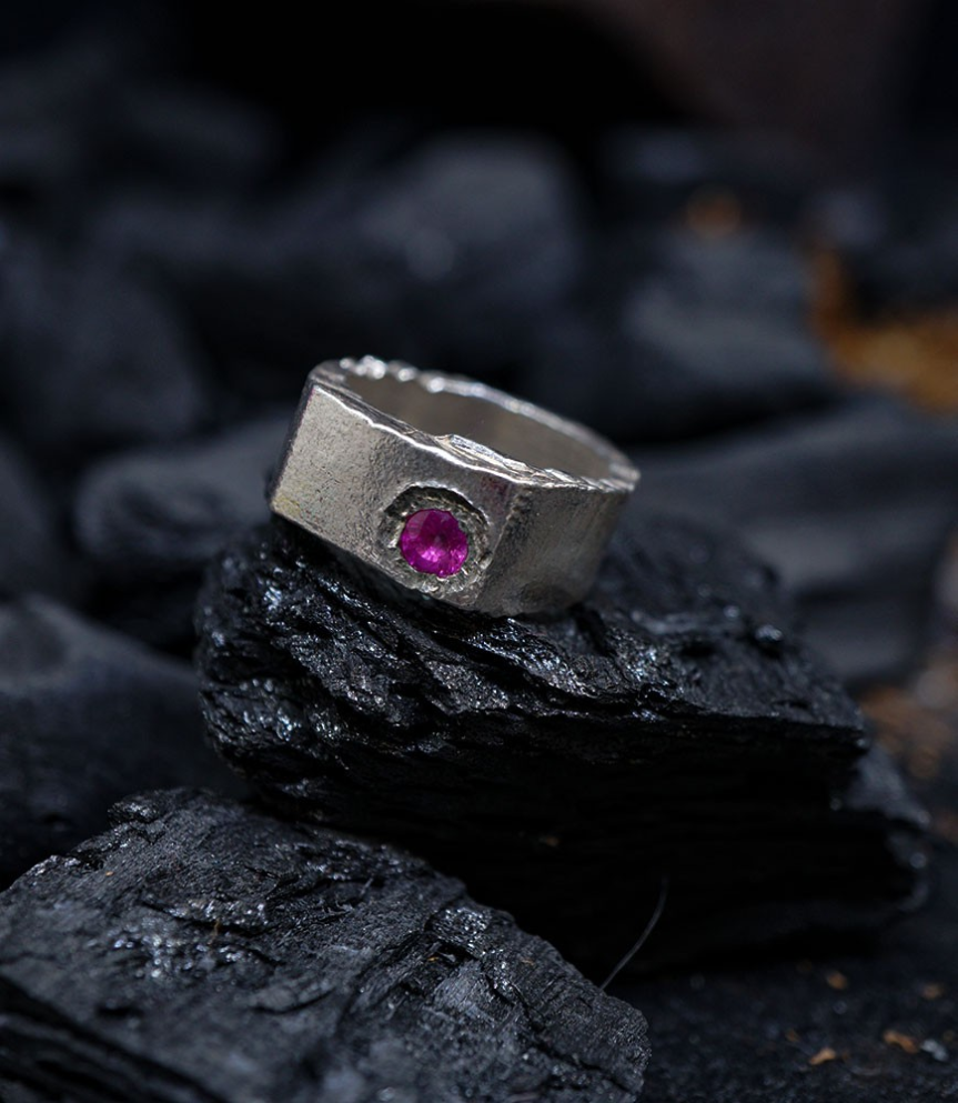 Bague rubis de chez Krazystone Carpentras