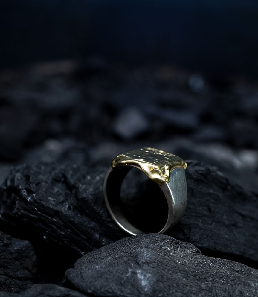 Bague pour homme chic en vente a paris chez mad lords et a carpentras a la bijouterie barrouyer