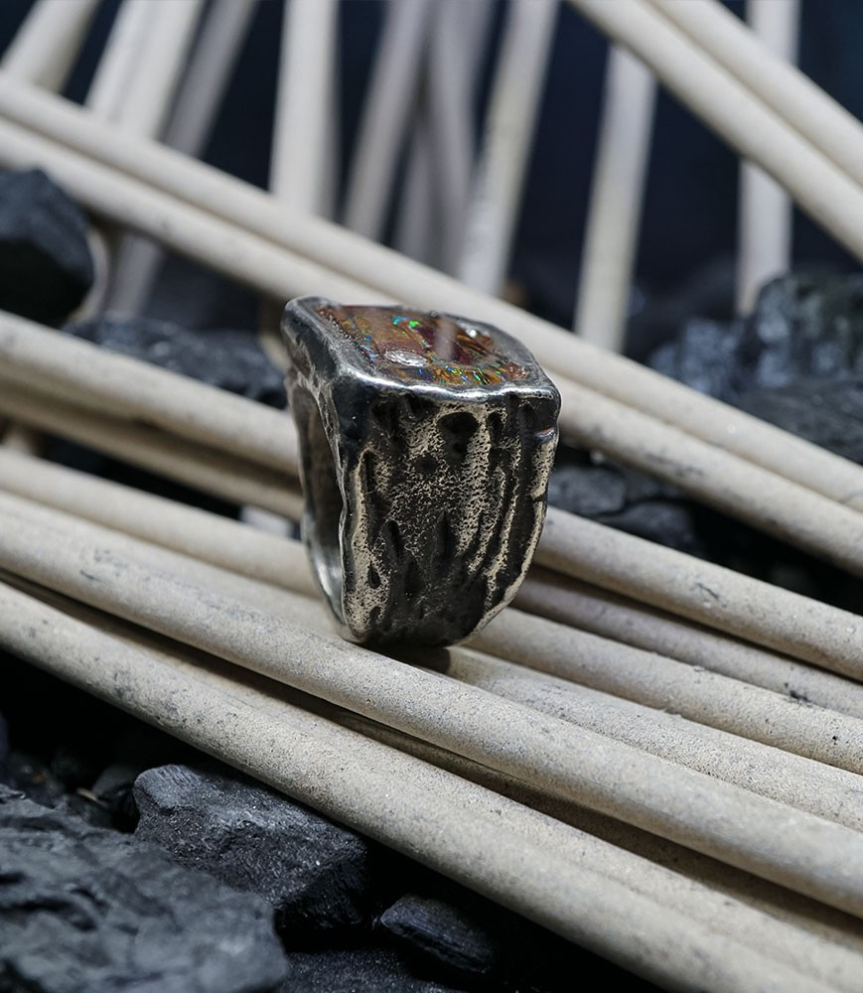 Bague opale boulder et diamant création en argent massif