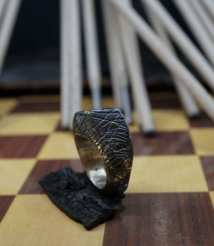 Bague argent et opale création Anthony Barrouyer