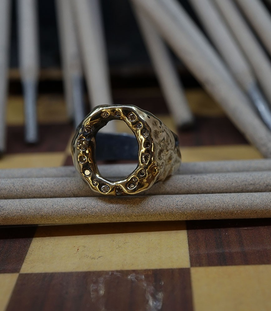 Bague diamants en or et argent création Anthony Barrouyer